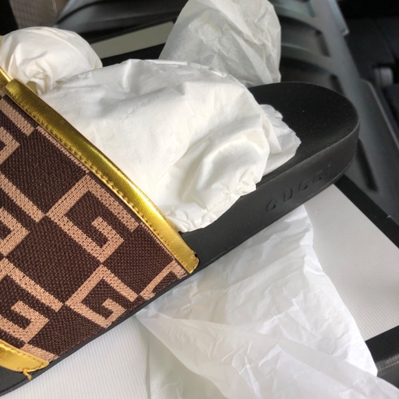 Gucci Sandals - Picture 4 of 4